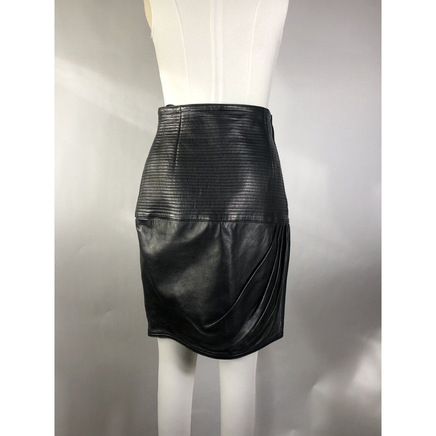 Rare Vtg Gianni Versace Black Leather Skirt M 42